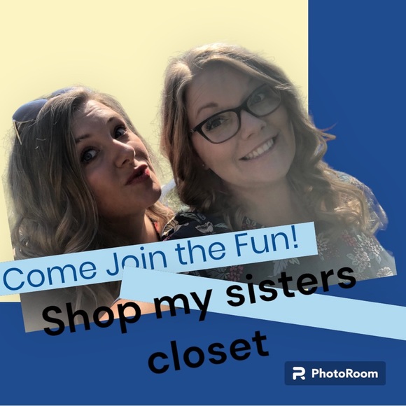 💕THURSDAY 10am EST💕Live with my Sister / Shop Our Closets /Sizes L- XXL - Picture 3 of 3